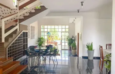 Casa à venda com 4 quartos e piscina, 462m² - ribeirânia.