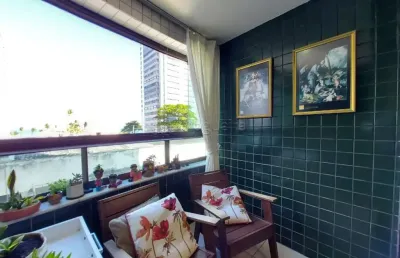 Apartamento com 3 quartos em boa viagem próximo a praia
