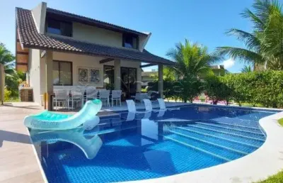 Casa em condomínio fechado com 4 quartos à venda na Avenida Portuaria, 590, Praia de Muro Alto, Ipojuca