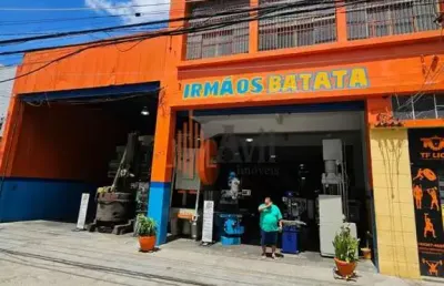 Ponto comercial com 3 salas para alugar na Rua Piratininga, 676, Jardim Papai Noel, São Paulo