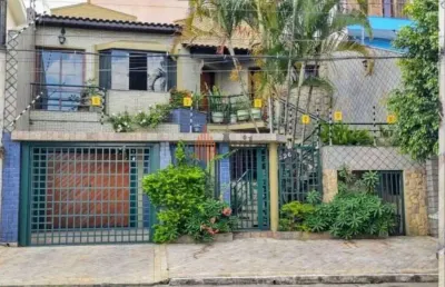 Sobrado 250m² 3 dormitórios 4 vagas para venda ou locação no tatuapé