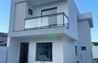 Casa com 3 dormitórios à venda, 135 m² por r$ 720.000,00 - itaipu - niterói/rj
