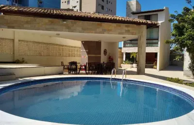 Casa de condomínio para aluguel e venda possui 240 metros quadrados com 5 quartos