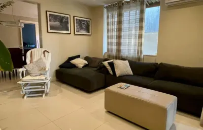 Casa em condomínio fechado com 5 quartos para alugar na Avenida Orlando Gomes, 678, Piatã, Salvador