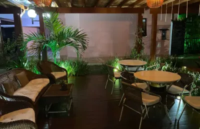 Casa em condomínio fechado com 3 quartos para alugar na Conjunto Veredas do Atlântico I, 678, Patamares, Salvador