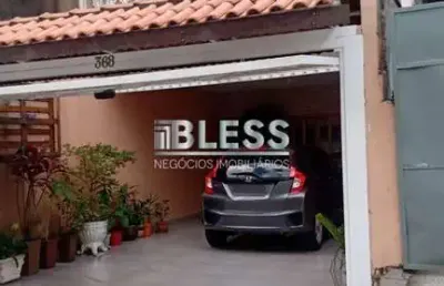 Casa com 3 quartos e 3 banheiros à venda, 163 m² por r$ 590.000 .