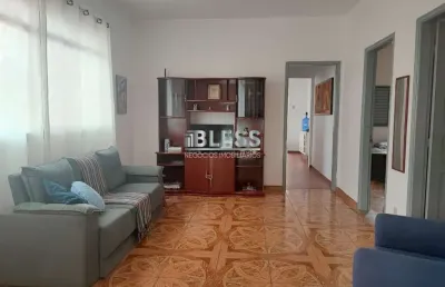 Casa com 4 quartos e 2 banheiros à venda, 750 m² por r$ 2.250.000.ca03085