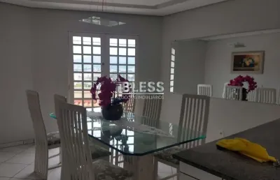 Casa com 3 quartos à venda na Rua João Batista Robbi, 1, Jardim Merci I, Jundiaí