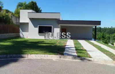 Casa à venda com 2 suítes no condomínio terra caxambu em jundiaí-sp: 3 quartos, 2 salas, 5 banheiros, 8 vagas de garagem, 250 m².
