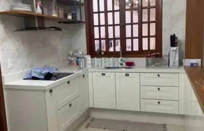 Casa com 4 quartos à venda na Rua Robartino Martho, 580, Jardim da Fonte, Jundiaí