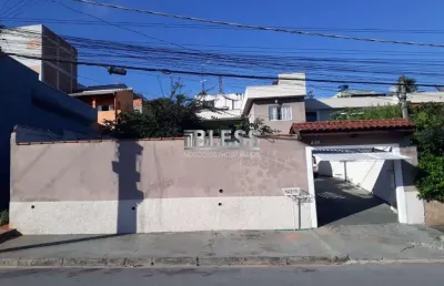 Casa á venda no bairro jardim paulista - várzea paulista - sp.