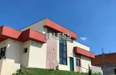 Casa á venda no condominio alto padrão residencial montes claros - itupeva
