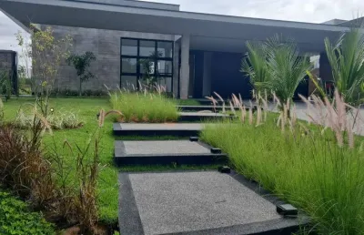 Casa térrea condomínio jardins do golfe terreno 1.000 metros