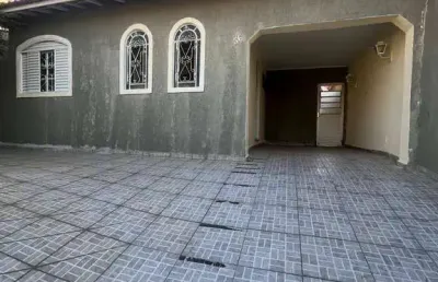 Casa com 3 quartos à venda na Avenida Suaçuna, 1, Vila Aeroporto, Campinas