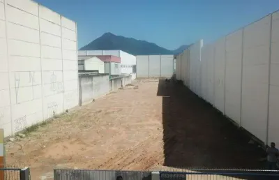 Terreno comercial para alugar na Rua Fenícios, s/n, Pachecos, Palhoça