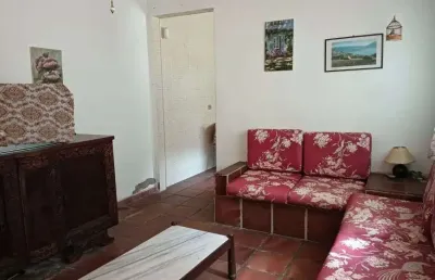 Casa com 2 quartos à venda na Rua Railton Barbosa dos Santos, Jardim Real, Praia Grande