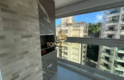 Apartamento a 50 metros da praia das astúrias com vista para o mar