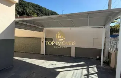 Ampla casa à venda ou locação na praia das pitangueiras 

ampla