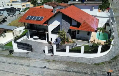 Casa com 4 quartos à venda na renato de barba, 75, velha, blumenau por r$ 1.280.000