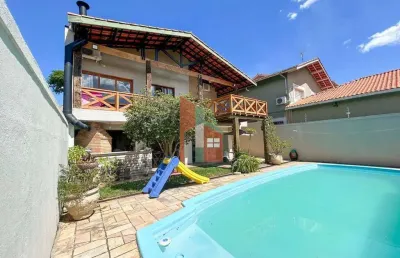 Casa c/ 3 quartos (2 suítes) e piscina à venda, jd do lago - atibaia