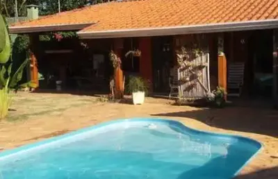 Chácara / sítio com 4 quartos à venda no Centro, Piracaia 