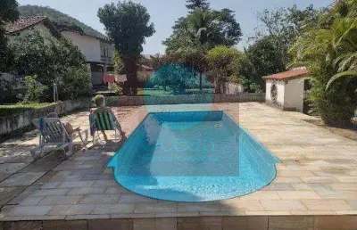 Ocean vende: recanto com 3quartos, sendo 2 suites 1 ,, despensa, piscina sauna