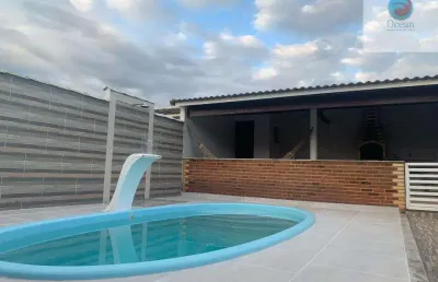 Ocean vende: itaipuaçu, casa 2 quartos sendo 1suíte, armários, área de lazer, piscina, churrasqueira