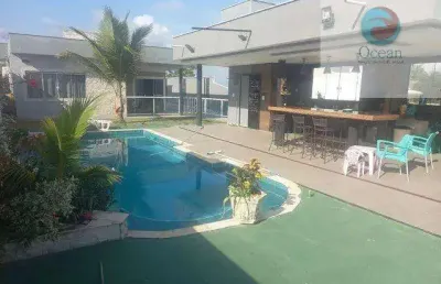 Ocean vende: flamengo, casa, (apenas avista), 3 quartos, sendo 2 suítes, piscina, área gourmet.