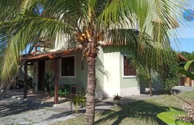 Ocean vende:  barroco, casa sala ampla, cozinha, 4 quartos sendo 1 suíte, closet, sacada, churrasque
