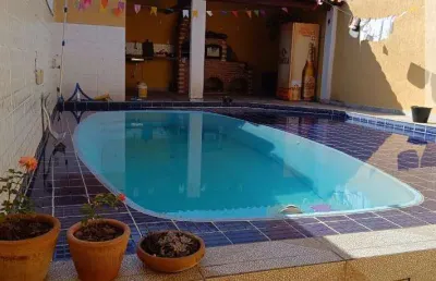 Ocean vende: jardim atlântico oeste, casa, 2 quartos, sendo ambos suíte, piscina, área gourmet