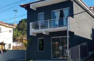 Ocean vende: flamengo, condomínio, duplex, 4 quartos sendo 1 suíte com closet, 4 banheiros, edícula