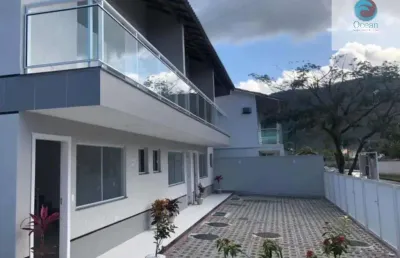 Ocean vende:  maricá, itaipuaçu, duplex , sendo 2 suítes, varanda, garagem,  área de serviço.