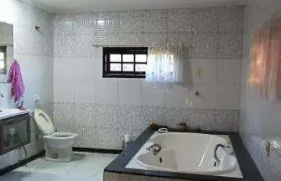 Ocean vende:  maricá,  bosque fundo, casa 5 quartos, sendo 1suíte +hidro, varanda, só a vista!!