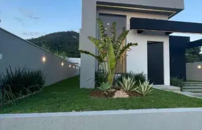 Ocean vende:  maricá, condomínio eco place, casa 3 quartos, sendo1suíte + closet), área gourmet .