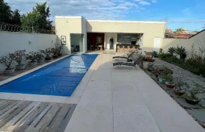 Ocean vende:  itaipuaçu, casa 4 quartos(2suítes), placa solar, piscina, sauna, mobiliado e eletros