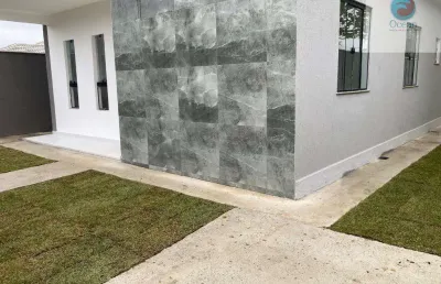 Ocean vende: itaipuaçu, casa 3 quartos, sendo 1 suíte + closet. toda em porcelanato, teto rebaixado