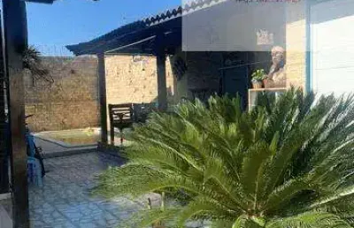 Ocean vende: barroco, casa, 2 quartos sendo 1 suítes, piscina, área gourmet, energia solar