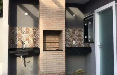 Ocean vende: itaipuaçu, casa 3 qtos ,(1suíte),  lavabo, chuveirão e área gourmet, garagem