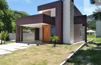 Ocean vende:  marica, condomínio, casa 3quartos, (1suíte), porcelanato. casa pé direito alto moderno