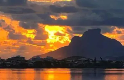 Ocean vende: piratininga: casa duplex, 2 quartos, escritório,  terraço vista lagoa.