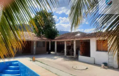 Ocean vende: são j. imbassai, condomínio, casa 3 quartos (1suíte), piscina, edícula.