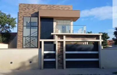 Ocean vende:  maricá, itaipuaçu, duplex 3 quartos, sendo 2 suítes, sacada, piscina, porcelanato