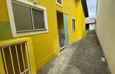 Ocean vende:  itaipuaçu, barroco, casa 2 quartos, sendo 1suíte, móveis planejados de primeira