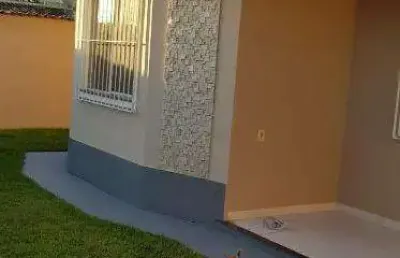 Ocean vende:  itaipuaçu, j. atlântico, casa 2 quartos (1suíte), armários, churrasqueira, varanda.