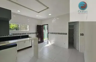 Ocean vende:  maricá, alphaville 1, casa 3 quartos (1suíte máster /closet), planejados, placa solar.
