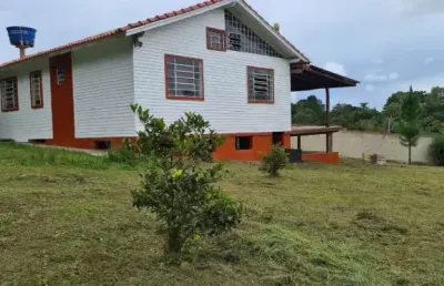 Chacara/perto de tudo/20min/são jose/curitiba/só mmudar/r$460mil