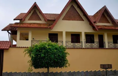 Casa com 4 dormitórios à venda, 393 m² por r$ 840.000,00 - mirante - campina grande/pb