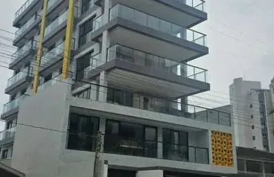 Edifício galileo galilei com vista pro mar em caiobá  matinhos-pr