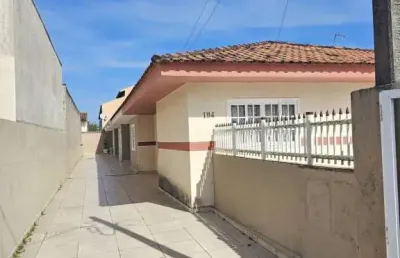 Casa mobiliada a 100 metros do mar balneário eliana guaratuba