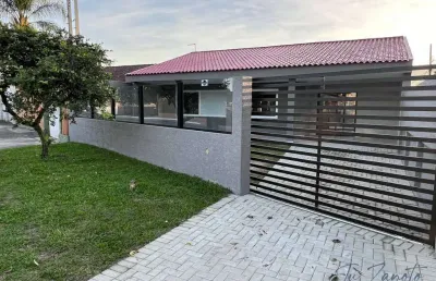 Casa térrea excelente padrão de acabamento 4 quartos sendo 2 suítes